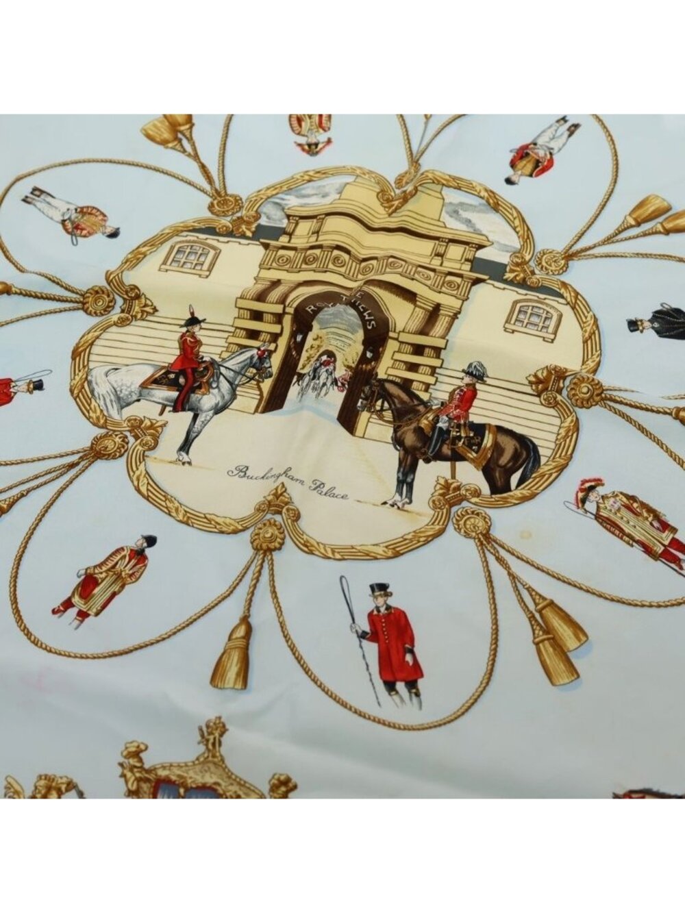 Hermes Carre 90 Scarf the Royal Mews Stable Silk Light Blue - Picture 5 of 6